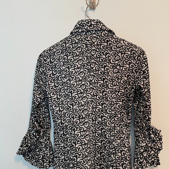 BELL Fine Garments Floral Embroidered Button Down Collared Shirt Dress \\ 2 - Picture 11 of 11